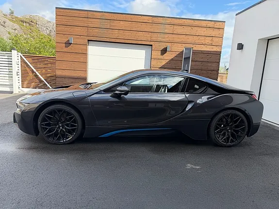 BMW I8 2015 photo 4