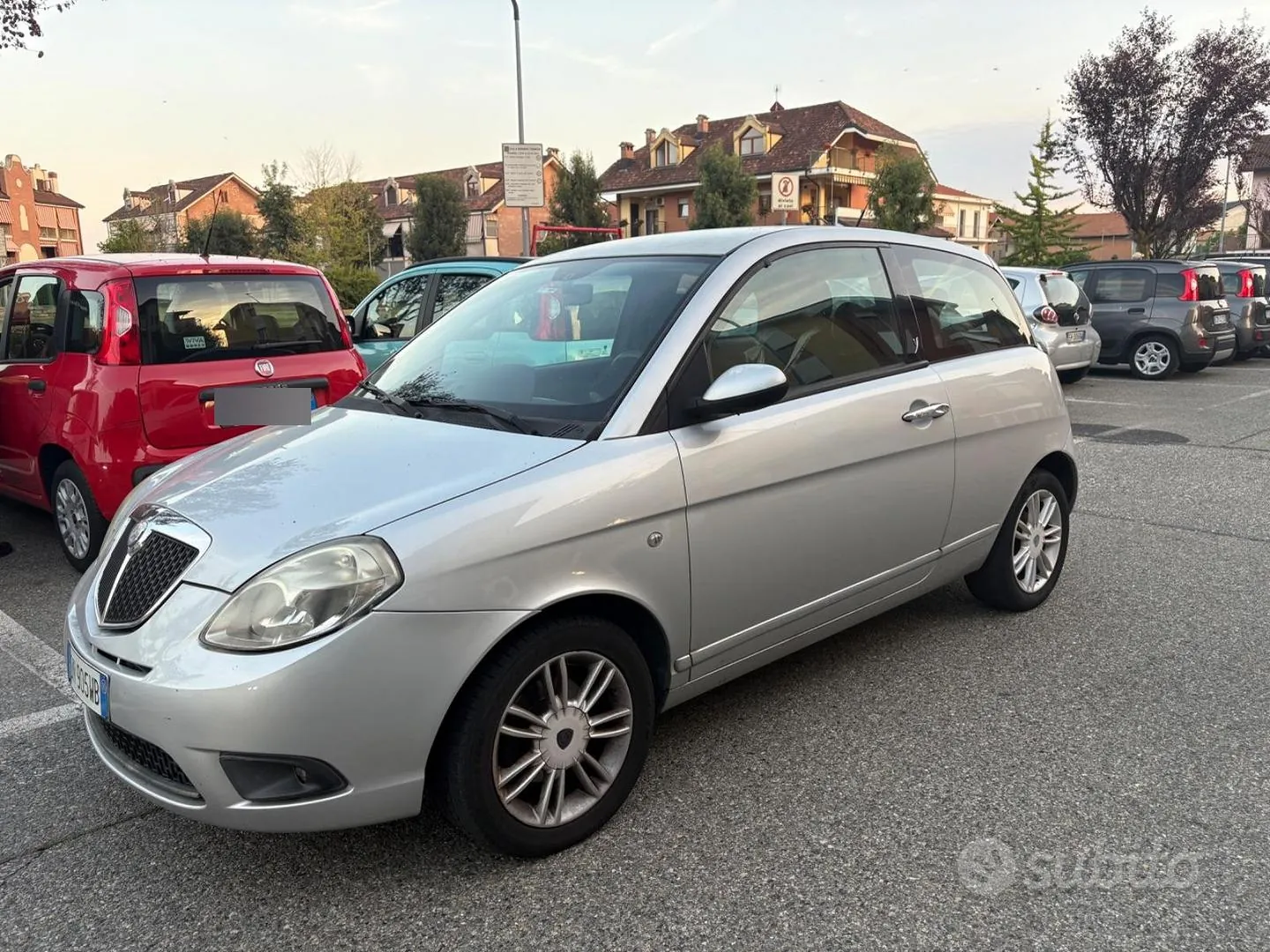 Lancia Ypsilon