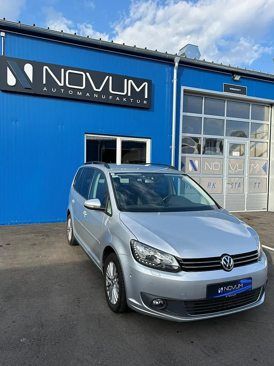 Volkswagen Touran 2015 photo 3