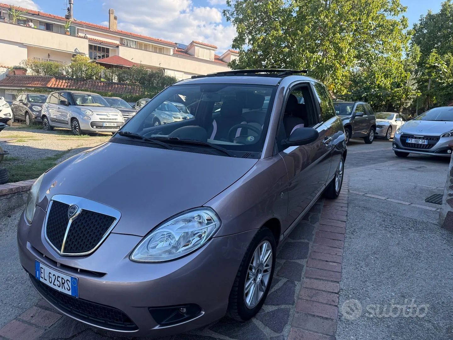 Lancia Ypsilon 2012 photo 3