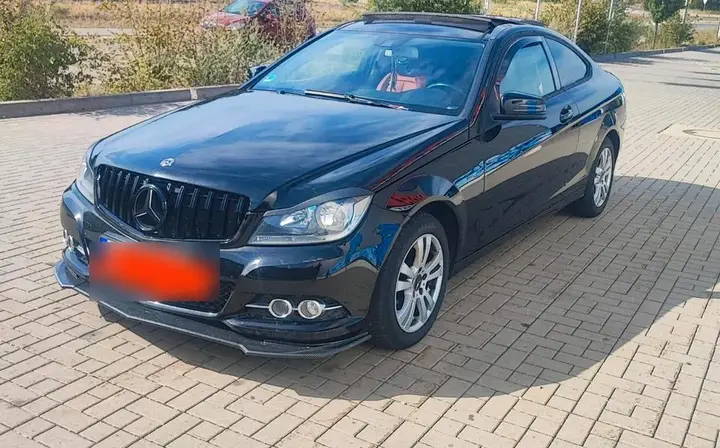 Mercedes-Benz C 180 Coupé