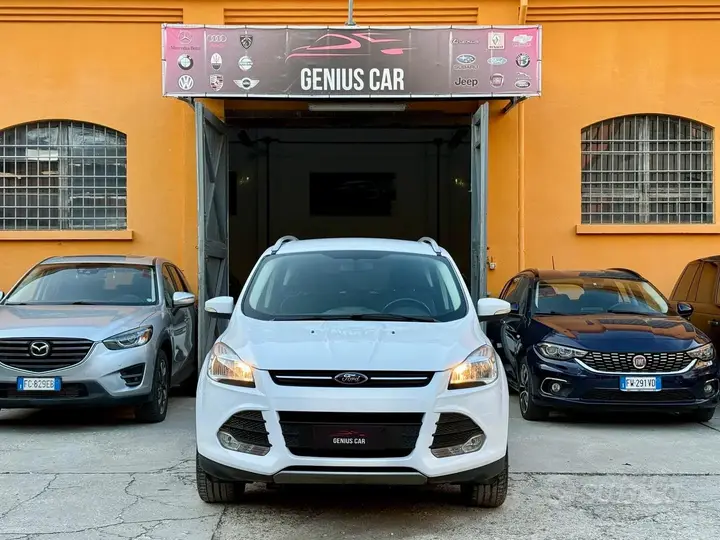 Ford Kuga 2013 photo 3