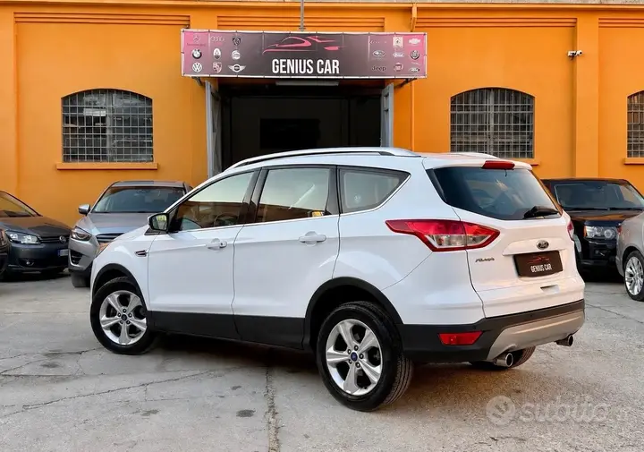 Ford Kuga 2013 photo 4