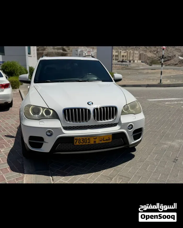 BMW X5 M50I
