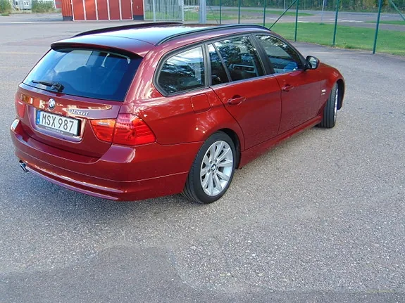 BMW 320D 2012 photo 4