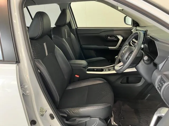 Daihatsu Rocky Premium G 4Wd 9Da 2024 photo 5
