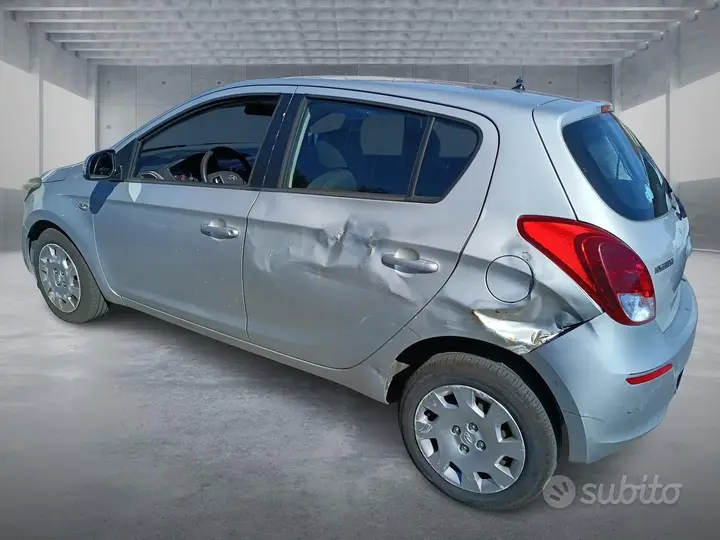 Hyundai I20 2015 photo 5