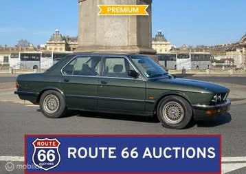 BMW 525E