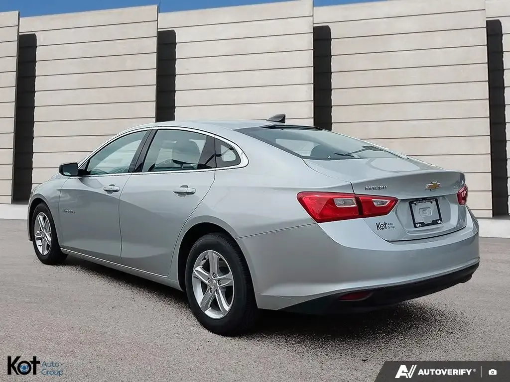 Chevrolet Malibu 2021 photo 5