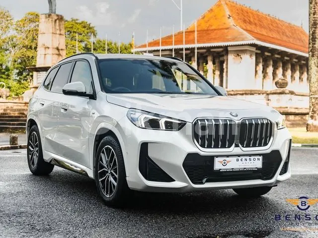 BMW X1 2025 photo 4