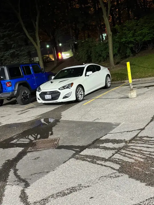 Hyundai Genesis Coupe 2013 photo 2