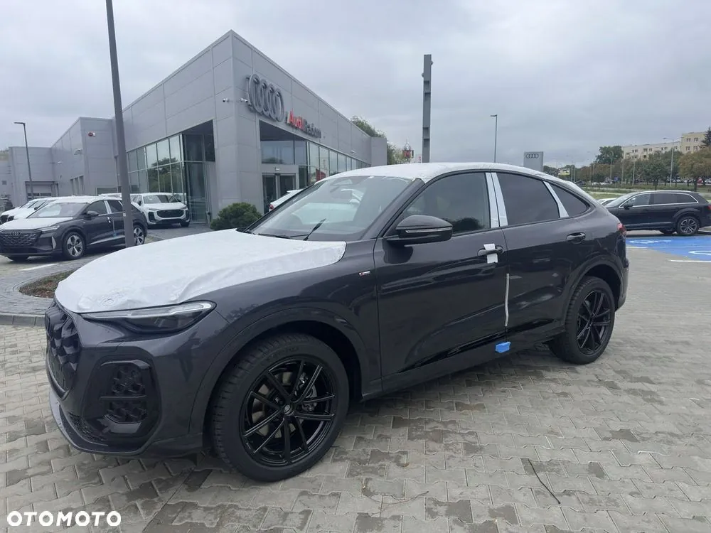 Audi Q5 Sportback 2026 photo 2