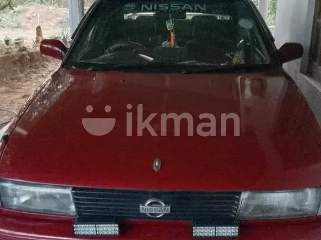 Nissan Sunny 1990 photo 3