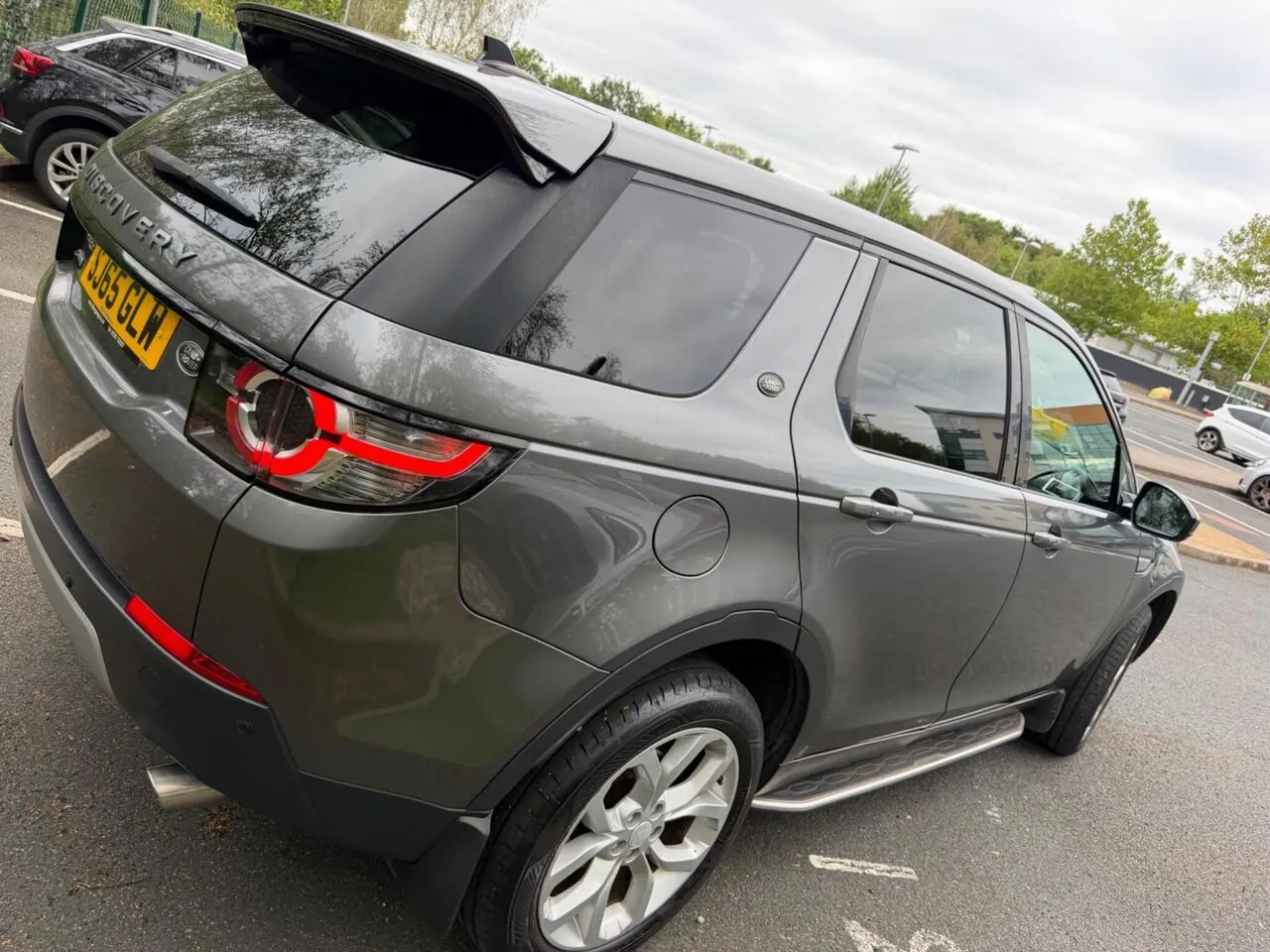 Land Rover Discovery Sport 2015 photo 5