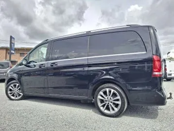 Mercedes-Benz V-Class 2021 photo 2