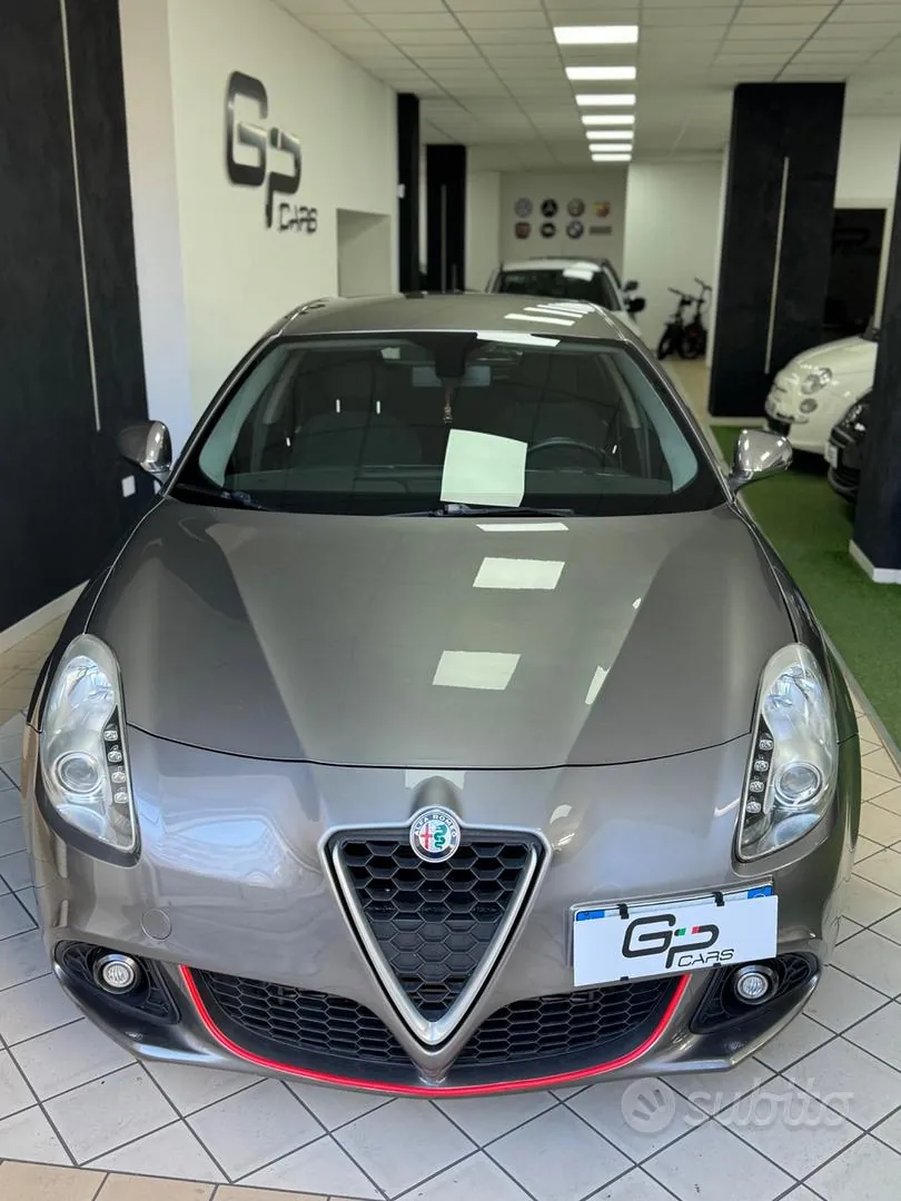 Alfa Romeo Giulietta 2013 photo 5