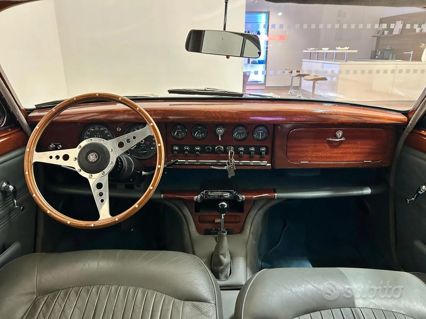 Jaguar S-Type 1960 photo 4