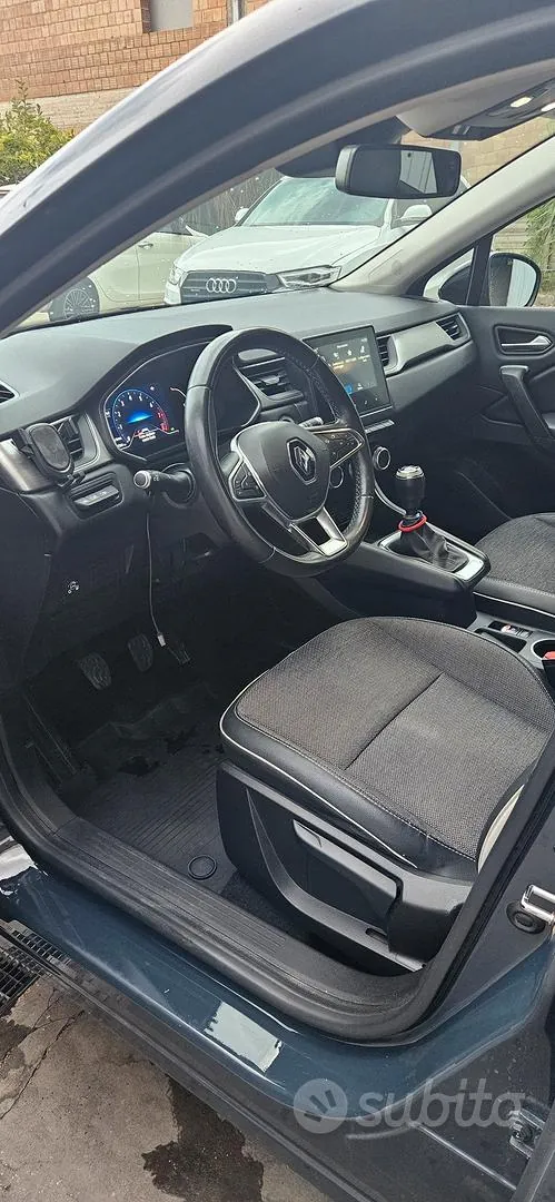 Renault Captur 2021 photo 3