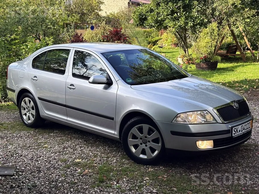Skoda Octavia 2008 photo 3