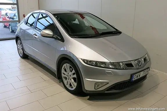Honda Civic 2010 photo 3