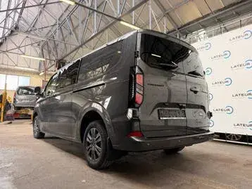 Ford Transit 2026 photo 3