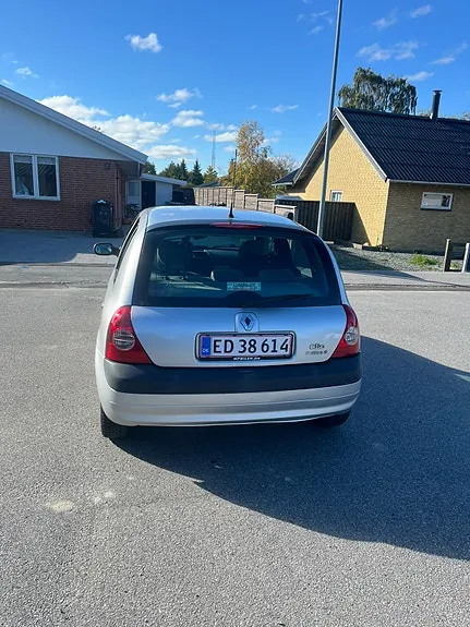 Renault Clio Ii 2006 photo 4