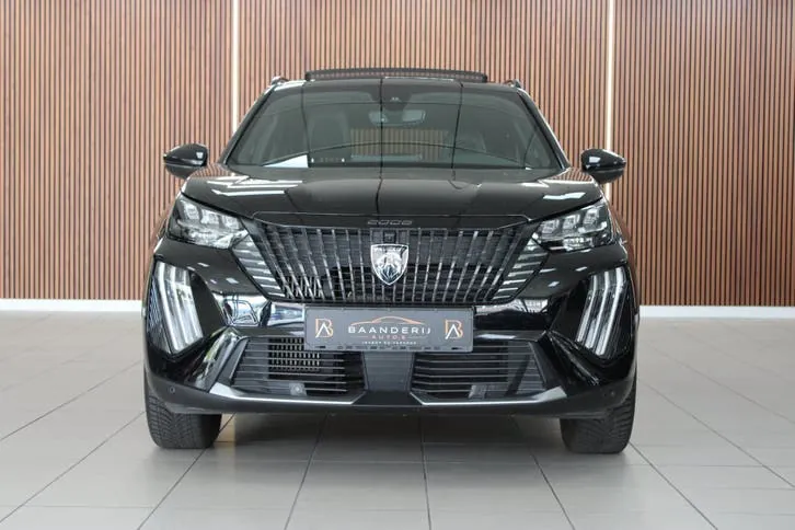 Peugeot 2008 2024 photo 2