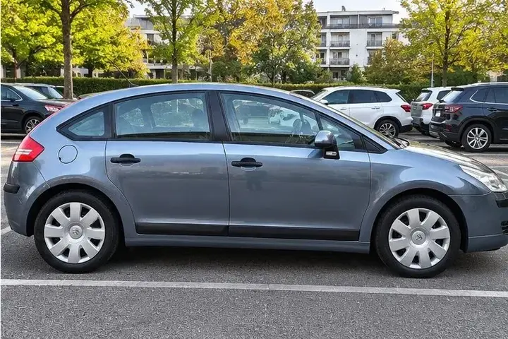 Citroen C4 2007 photo 3