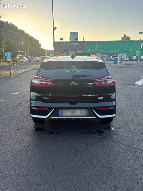 Kia Niro 2016 photo 2
