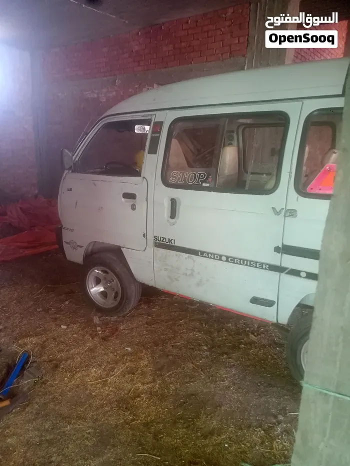 Suzuki Van