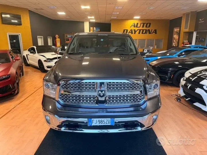 Dodge Ram 1500 Laramie 2018 photo 2