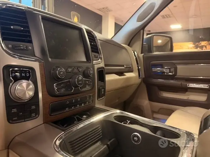 Dodge Ram 1500 Laramie 2018 photo 5