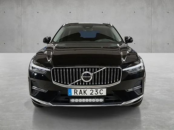 Volvo Xc60 2023 photo 2