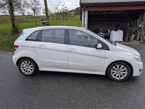 Mercedes-Benz B 180 D 2008 photo 5