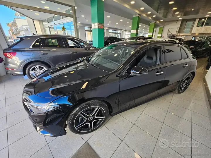 Mercedes-Benz A 180 2025 photo 4