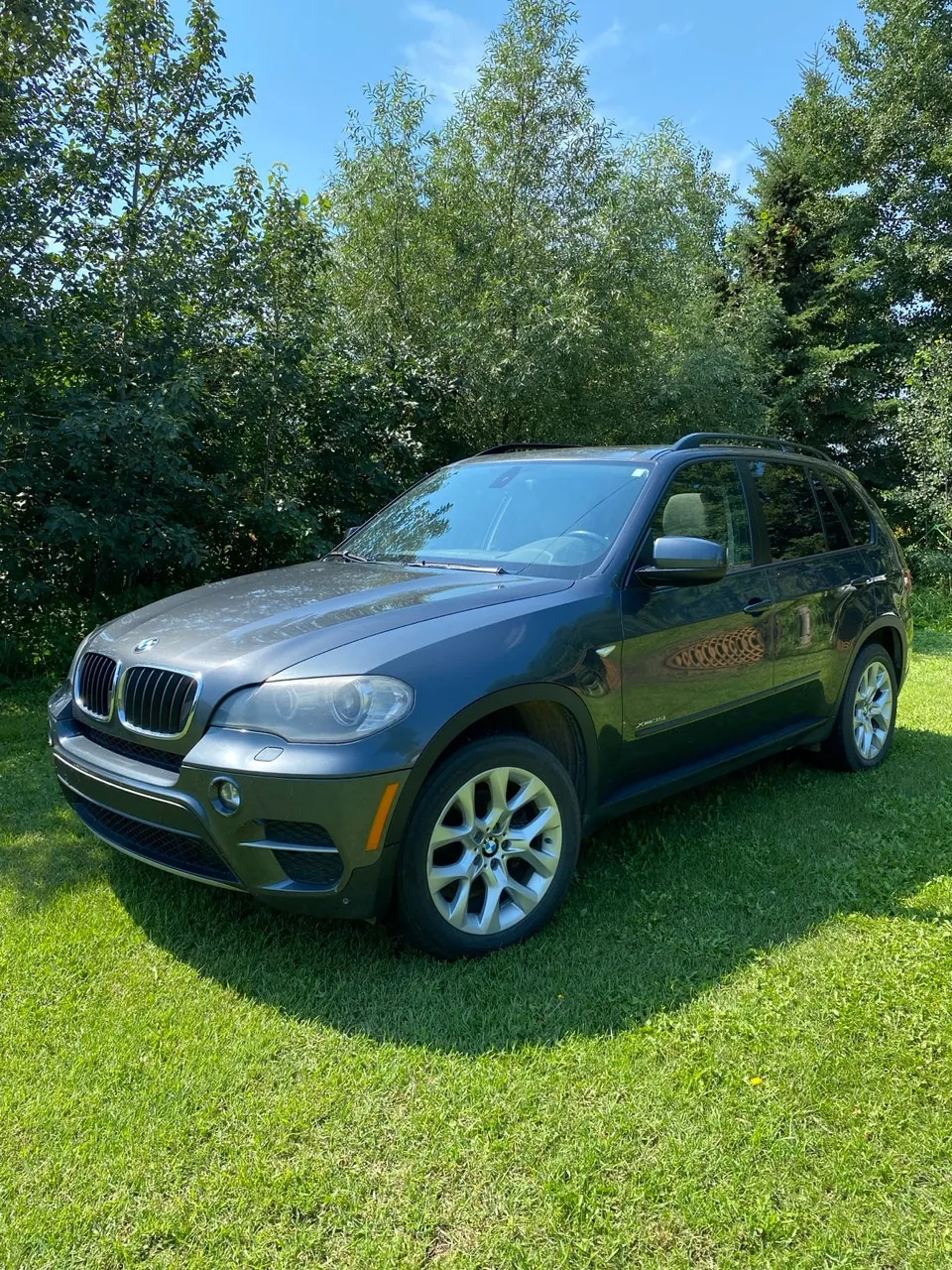 BMW X5 2011 photo 2