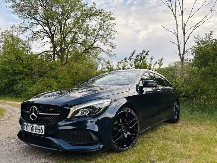 Mercedes-Benz Cla 200 Amg