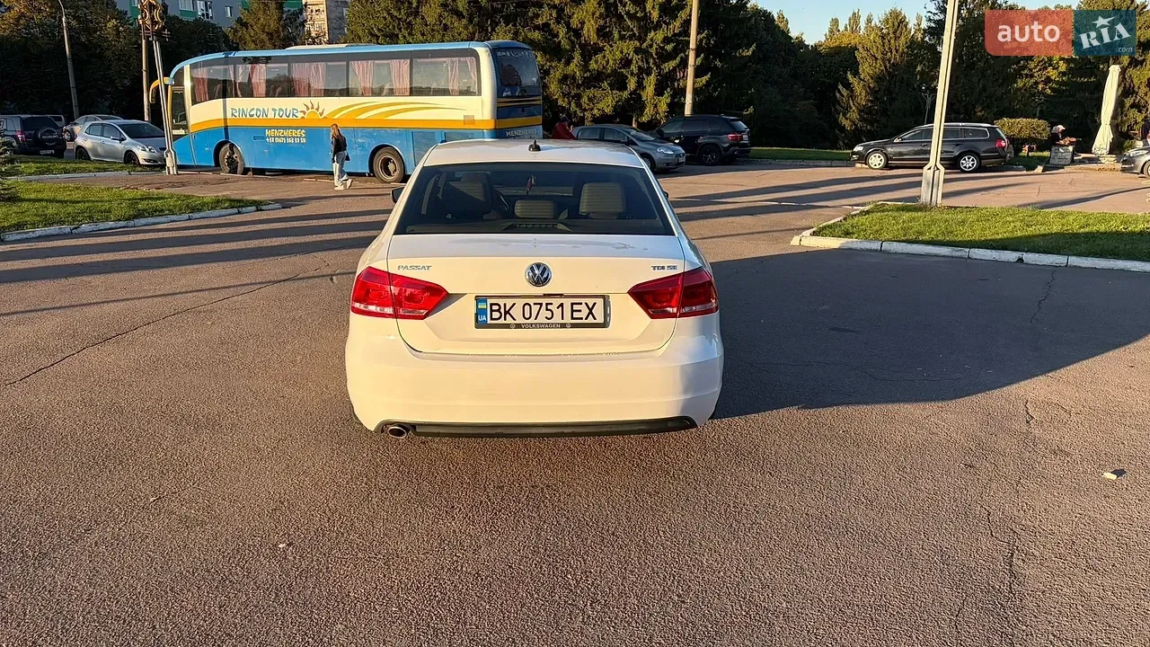 Volkswagen Passat 2014 photo 4
