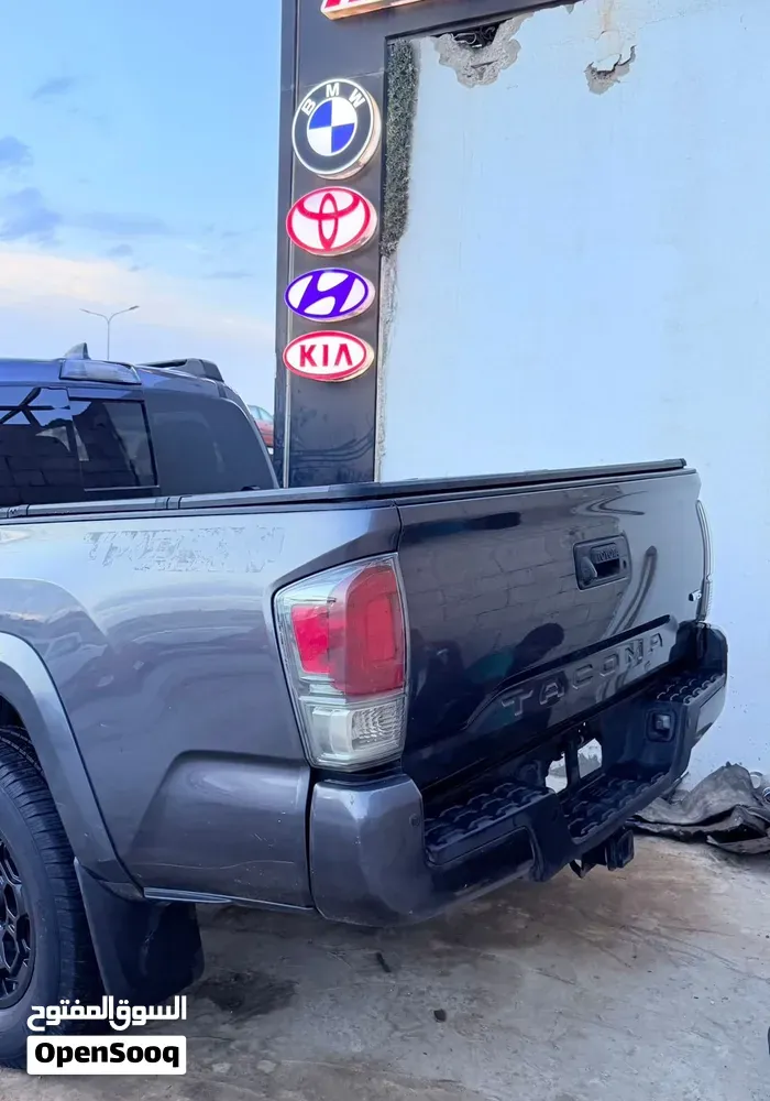 Toyota Tacoma