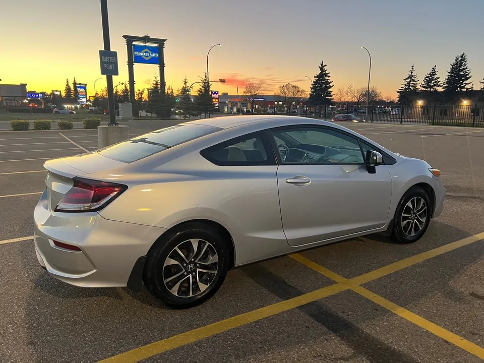 Honda Civic 2014 photo 4