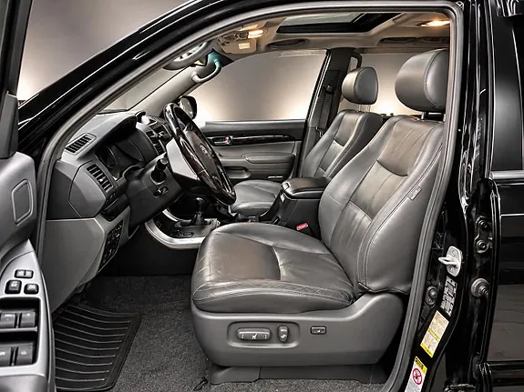 Toyota Land Cruiser 2009 photo 4