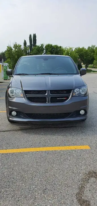 Dodge Grand Caravan 2019 photo 2