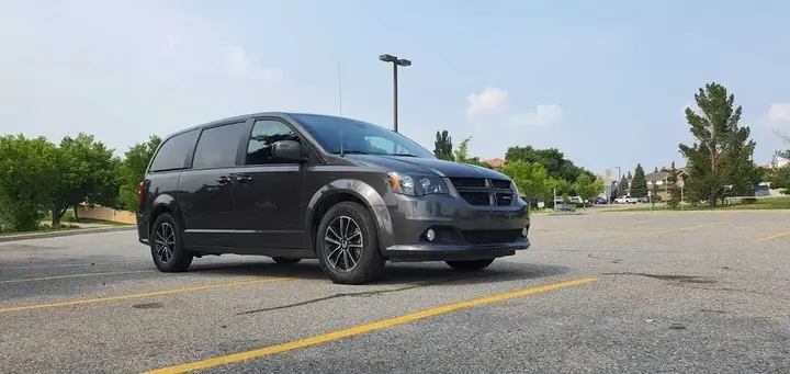 Dodge Grand Caravan 2019 photo 3