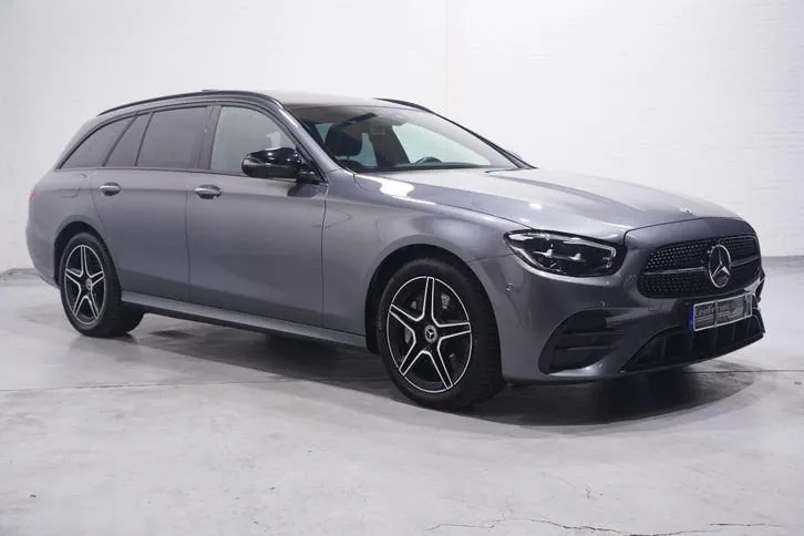 Mercedes-Benz E-Class 2022 photo 3