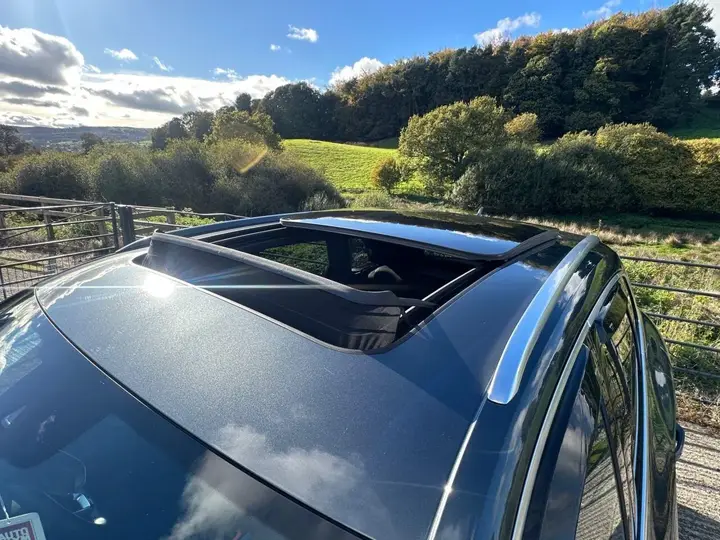Audi Q5 2018 photo 2