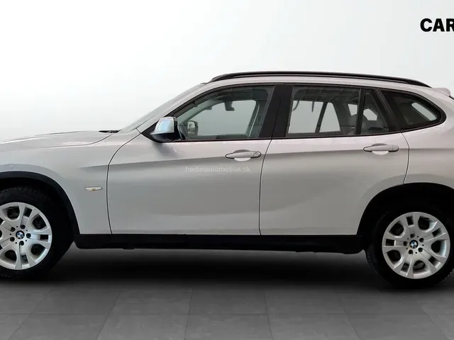BMW X1 2011 photo 2