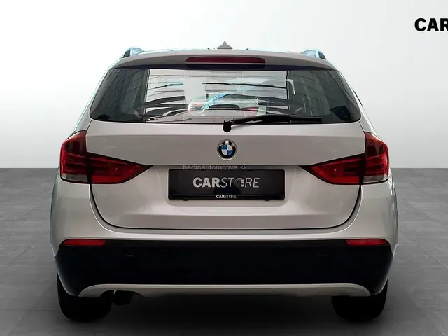 BMW X1 2011 photo 3