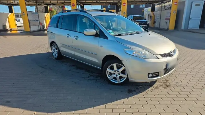 Mazda 5