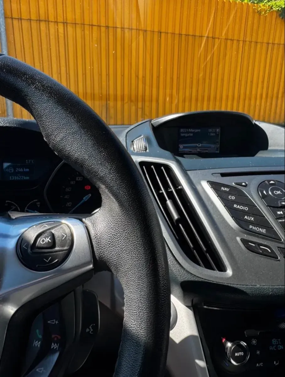 Ford C-Max 2012 photo 3