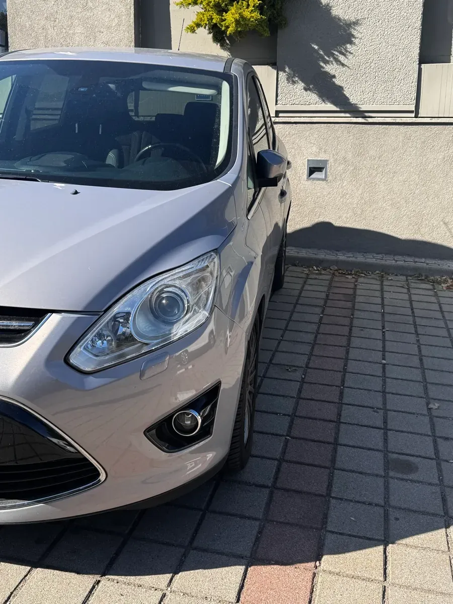 Ford C-Max 2012 photo 2
